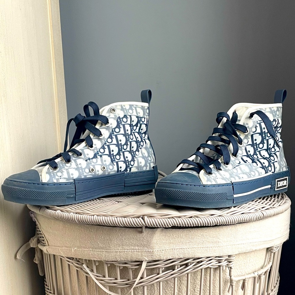 Fashion High Top Sneakers